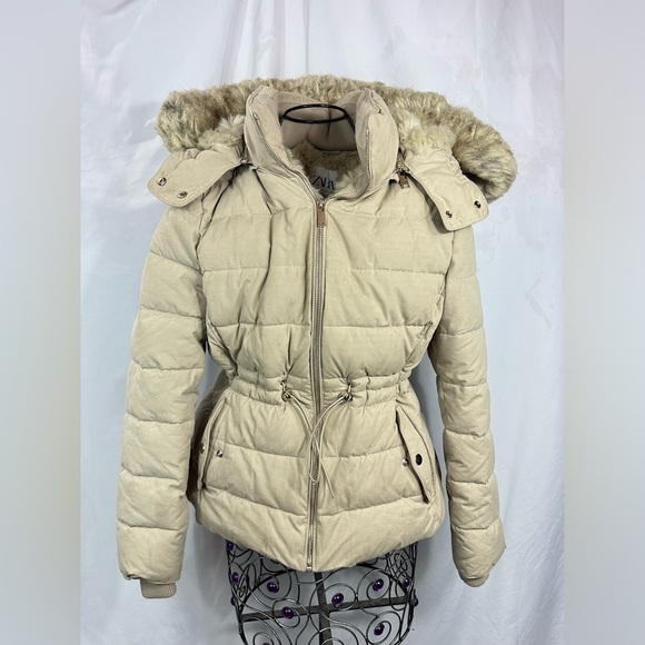 Zara cream quilted puffer faux fur lined hooded jacket size XL - Picture 1 of 15